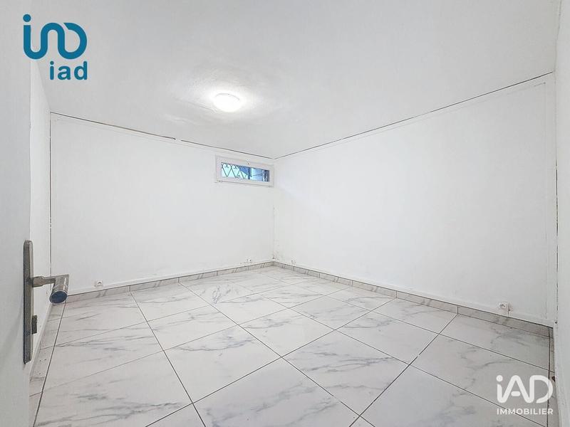 Maison - 250 m² - 11 pièces