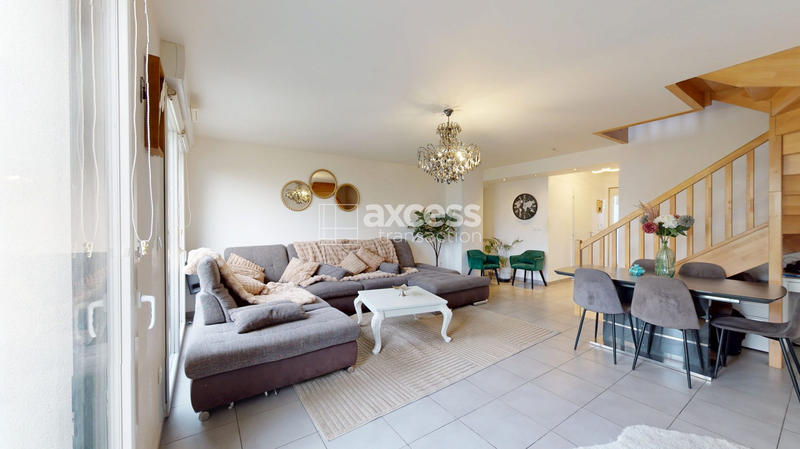 Maison - 87 m² - 4 pièces