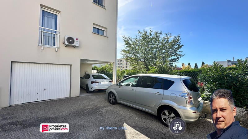 Maison - 92 m² - 5 pièces