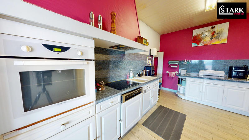 Maison - 169 m² - 6 pièces