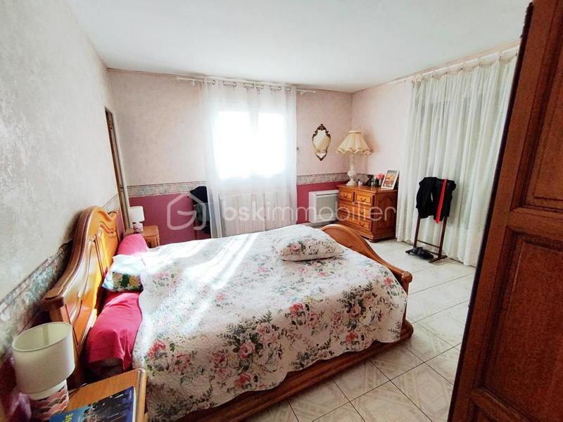 Villa - 255 m² - 9 pièces