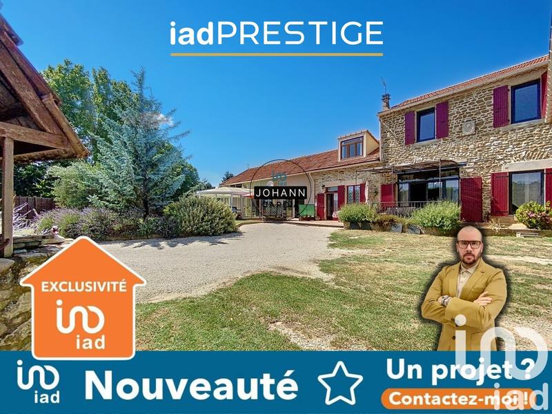 Maison - 222 m² - 9 pièces