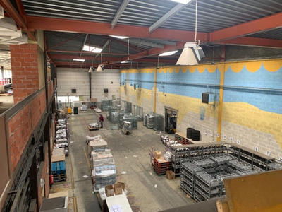 Local d'activité / Entrepôt - 1 583 m²