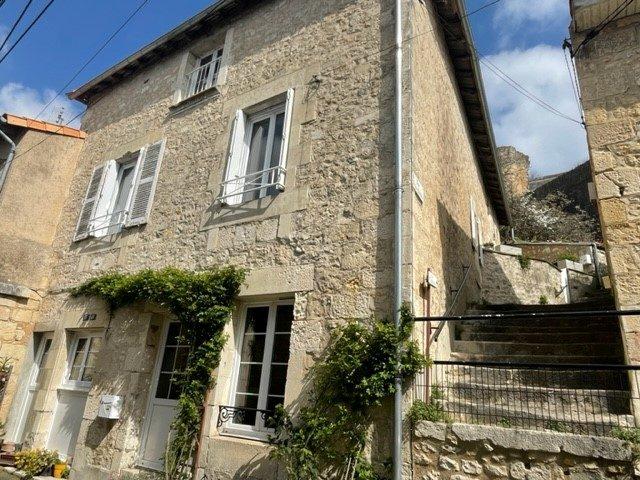 Maison ancienne - 138 m² - 6 pièces