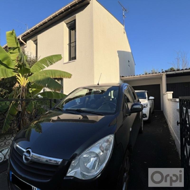 Maison - 91 m² - 4 pièces