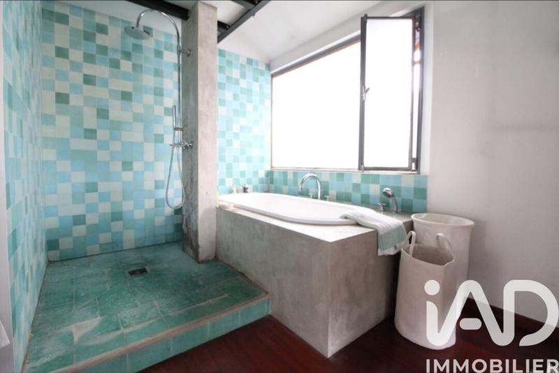 Maison - 169 m² - 6 pièces