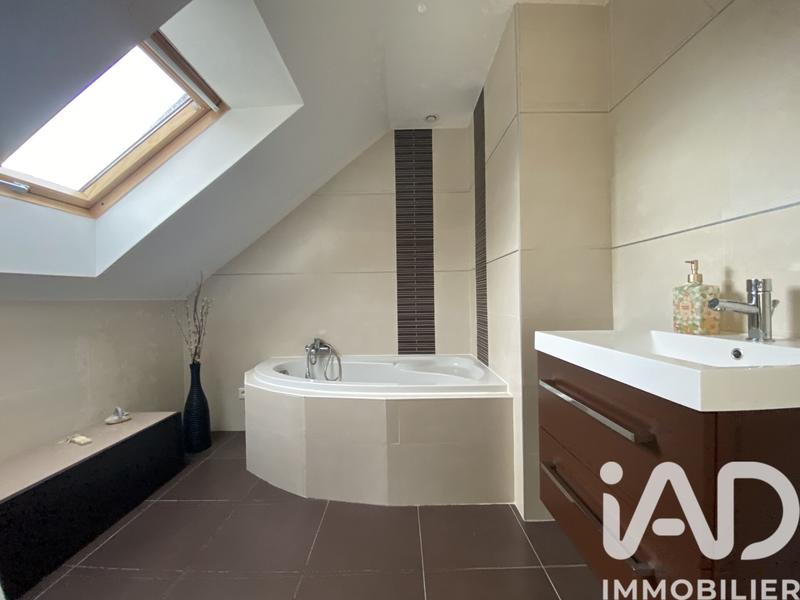 Maison - 116 m² - 6 pièces