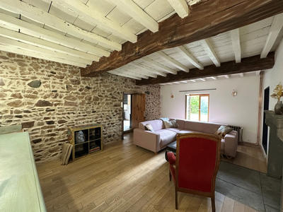 Maison - 110 m² - 6 pièces