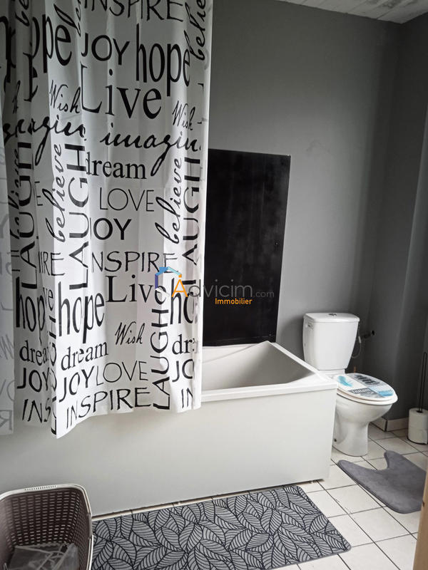 Maison - 86 m² - 4 pièces