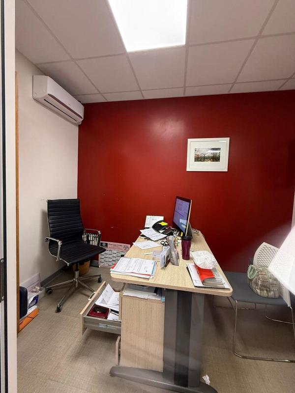 Bureau - 398 m² - 5 pièces