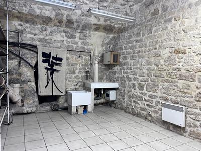 Local commercial - 18 m² - 3 pièces