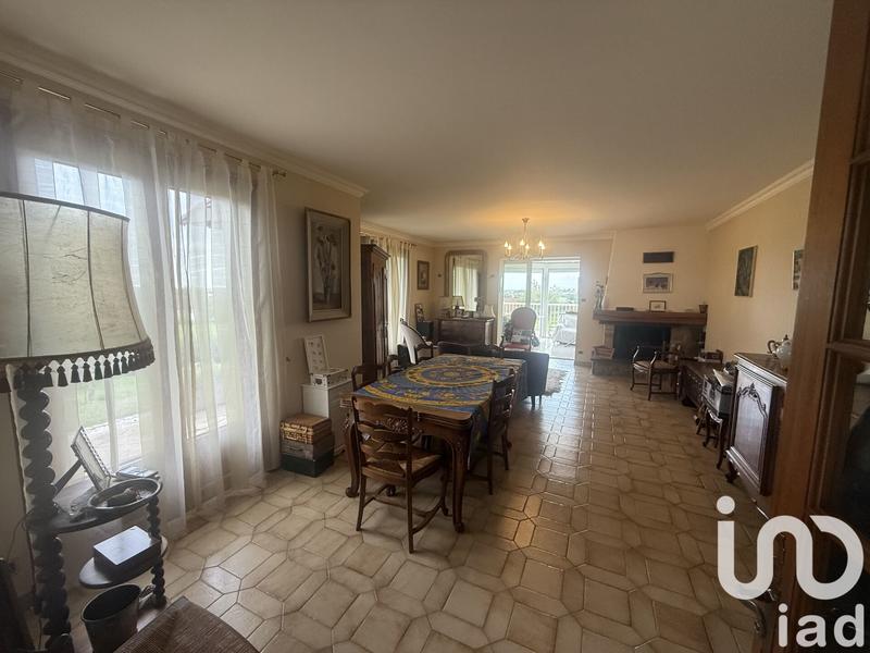 Maison - 195 m² - 7 pièces