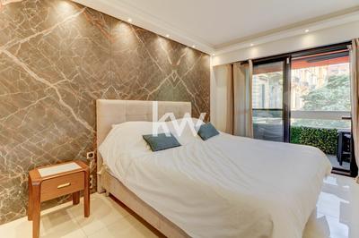 Appartement - 96 m² - 4 pièces