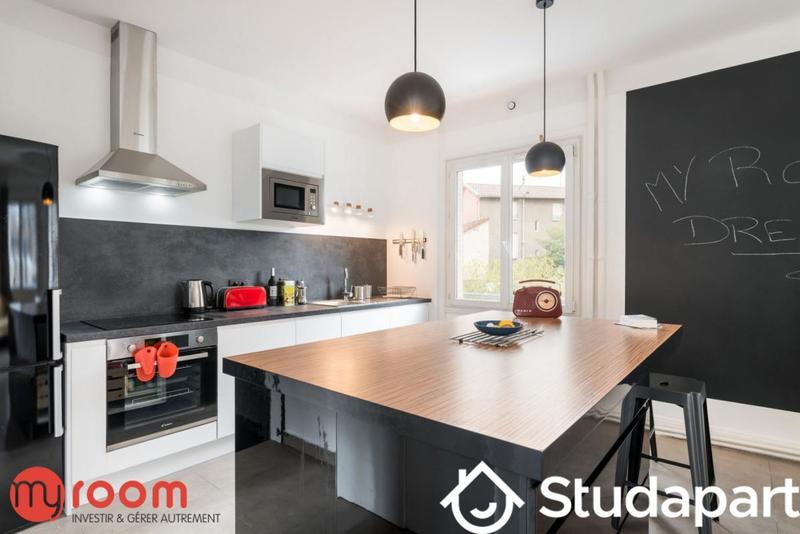 Chambre - 14 m² - 1 pièce