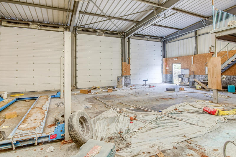 Local commercial - 517 m² - 10 pièces