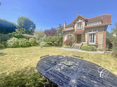 Villa - 183 m² - 6 pièces