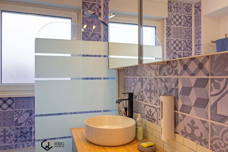 Appartement - 65 m² - 3 pièces