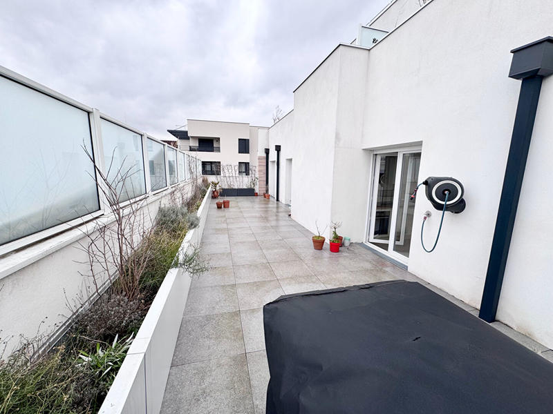 Appartement - 70 m² - 3 pièces