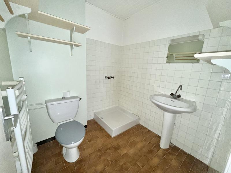 Appartement - 100 m² - 4 pièces