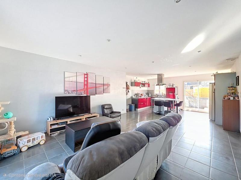 Maison - 100 m² - 4 pièces