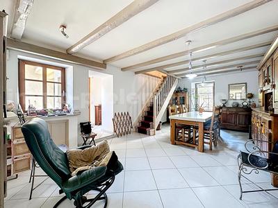 Maison - 168 m² - 5 pièces