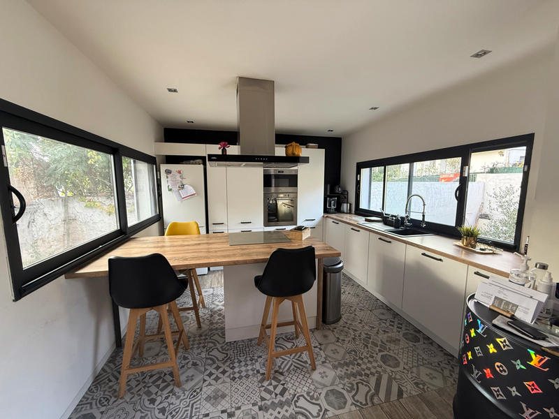 Maison - 77 m² - 3 pièces