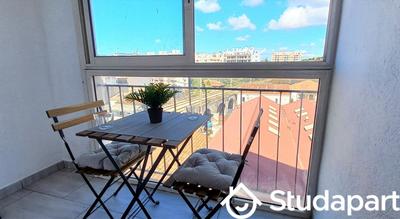 Chambre - 11 m² - 1 pièce