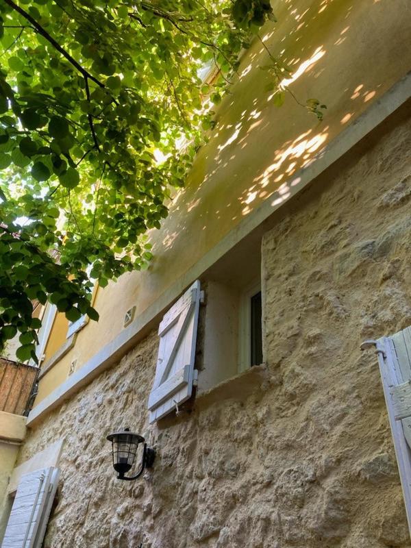 Maison - 290 m² - 8 pièces