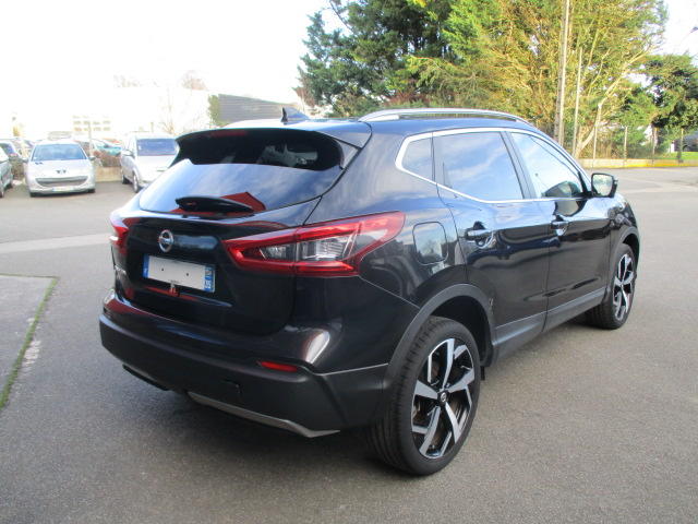 Nissan Qashqai Crossover Tekna 1.3 Dig-T 160 Dct