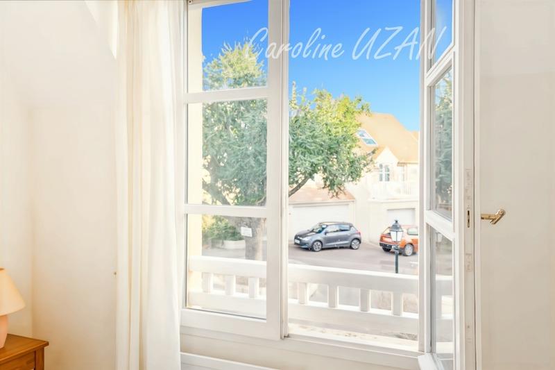 Maison - 165 m² - 6 pièces