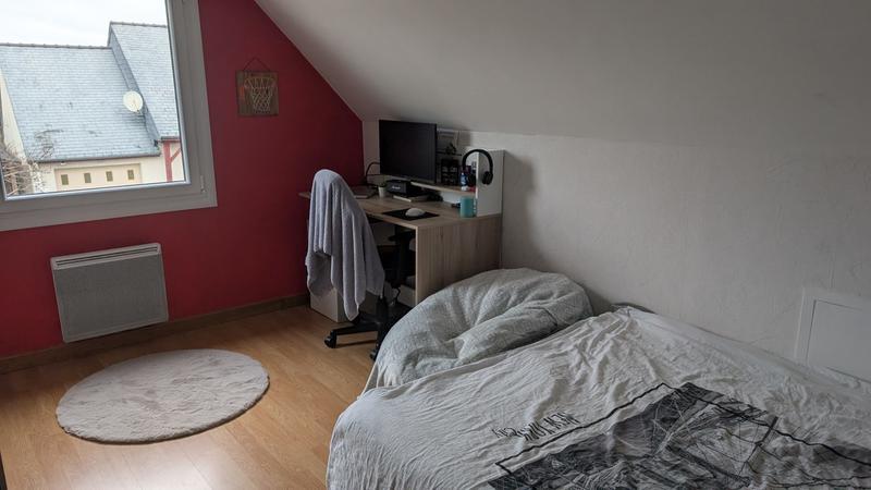 Maison - 90 m² - 5 pièces