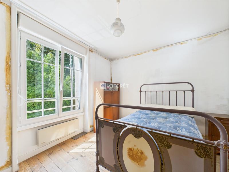 Maison - 101 m² - 6 pièces