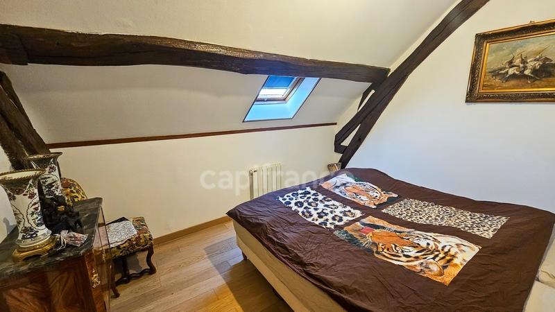 Corps de ferme - 550 m² - 15 pièces