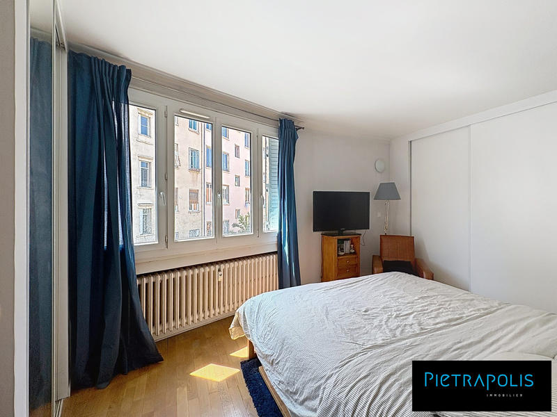 Appartement - 62 m² - 2 pièces