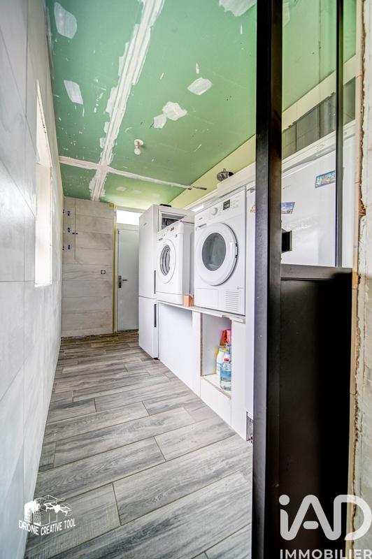 Maison - 95 m² - 5 pièces