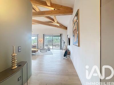 Maison - 265 m² - 8 pièces