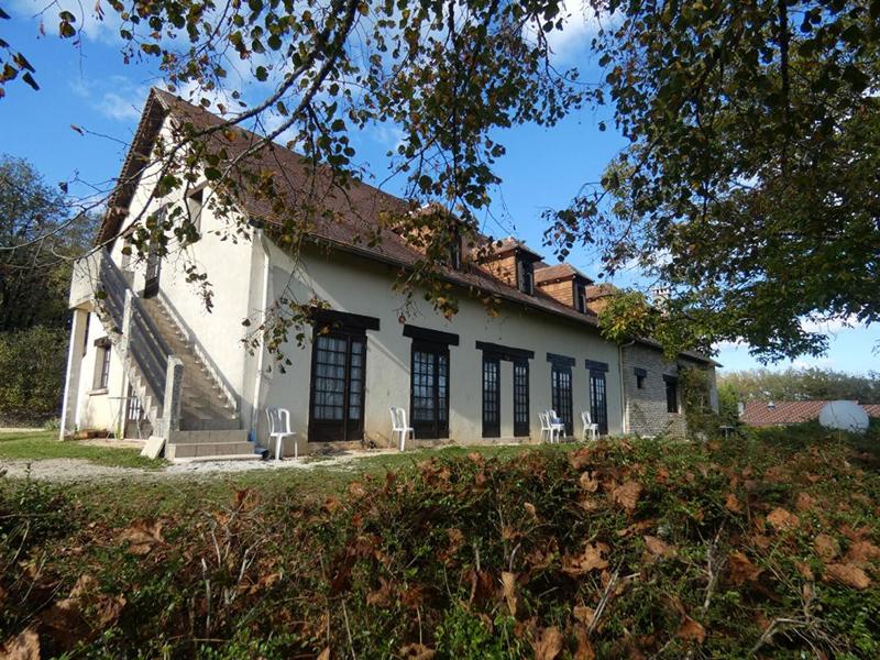 Longère - 830 m² - 25 pièces