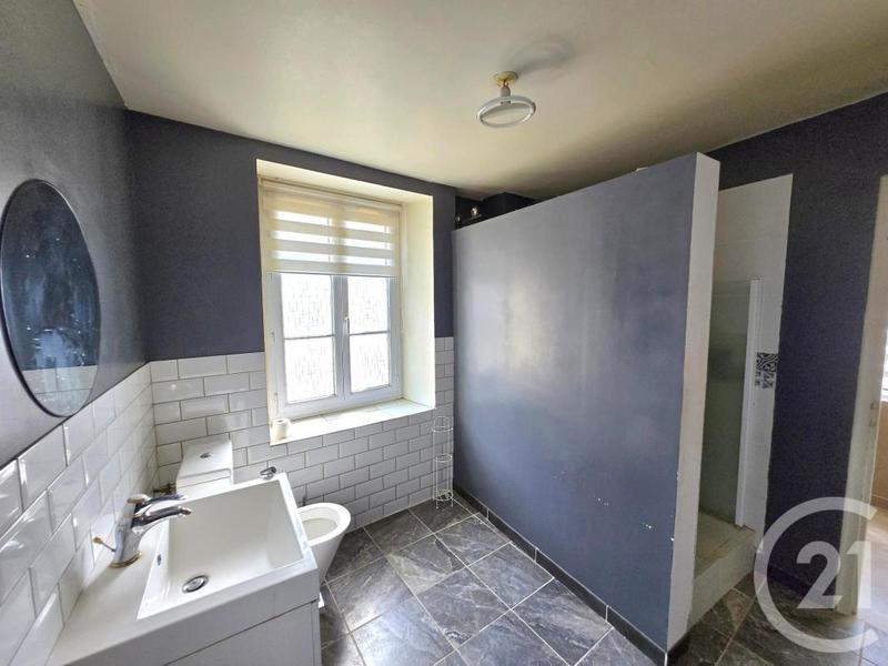 Maison - 159 m² - 7 pièces