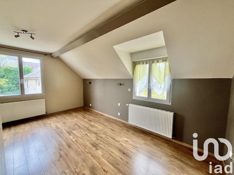 Maison - 215 m² - 6 pièces