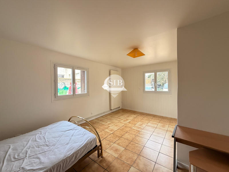 Appartement - 75 m² - 3 pièces