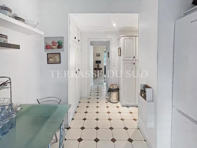 Appartement - 145 m² - 5 pièces