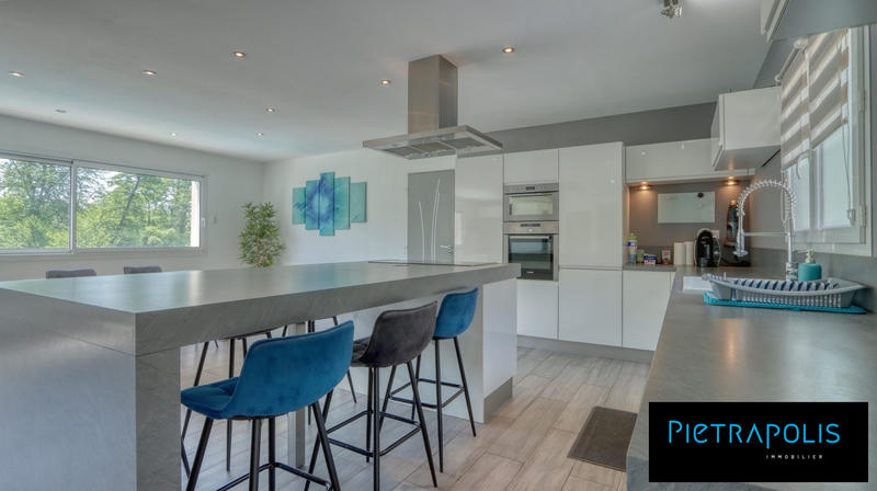 Maison contemporaine - 182 m² - 6 pièces