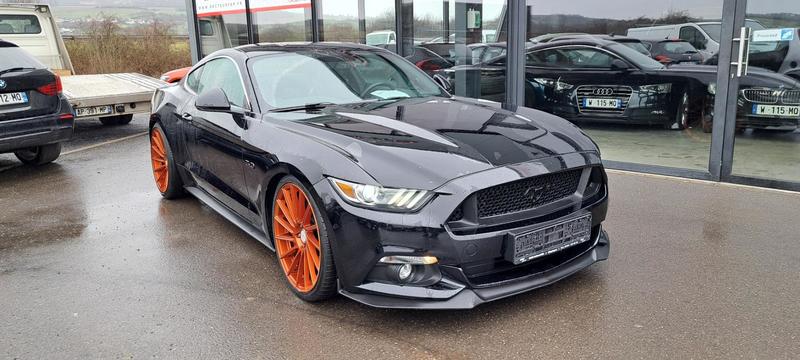 Ford Mustang Fastback V8 5.0 421 Gt a