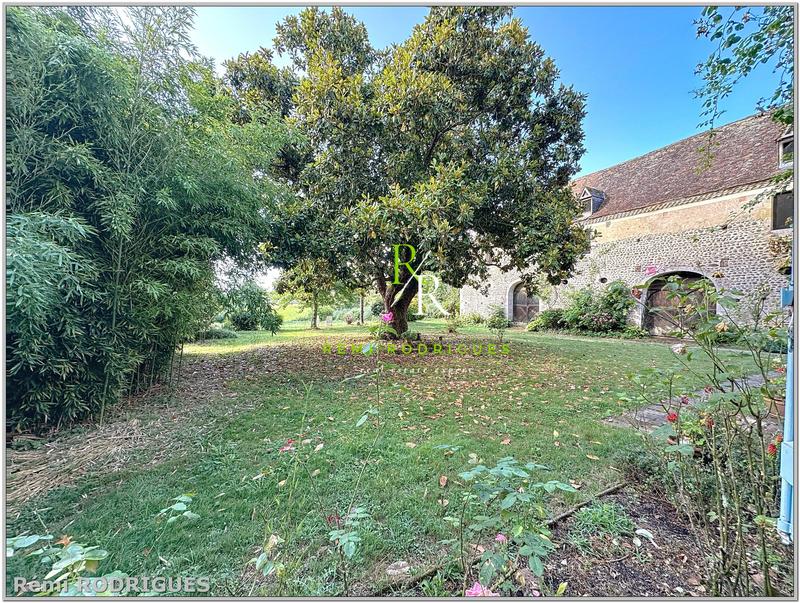 Maison de maîtres - 326 m² - 11 pièces