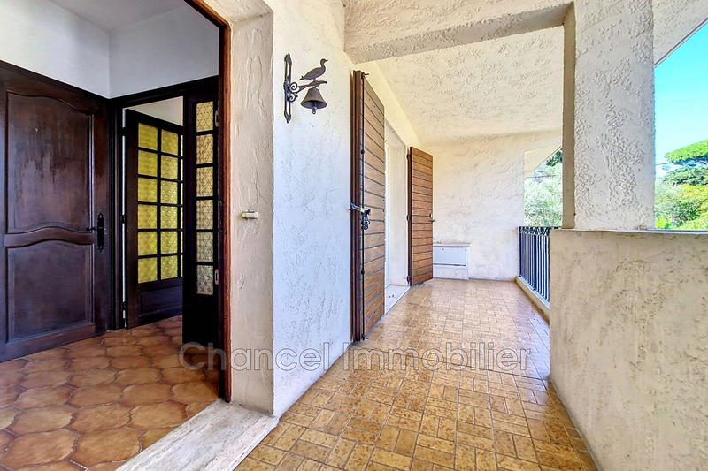 Appartement - 85 m² - 3 pièces