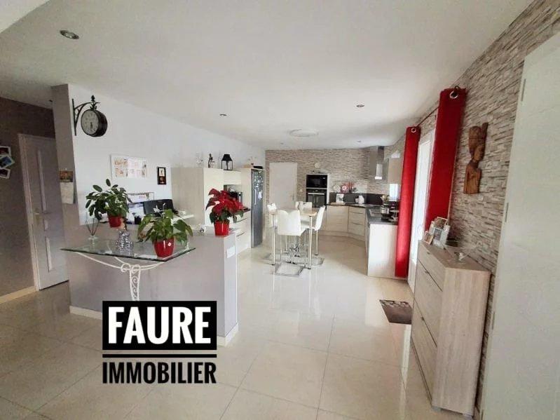 Villa - 136 m² - 7 pièces