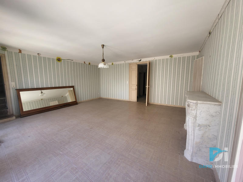 Maison - 385 m² - 11 pièces