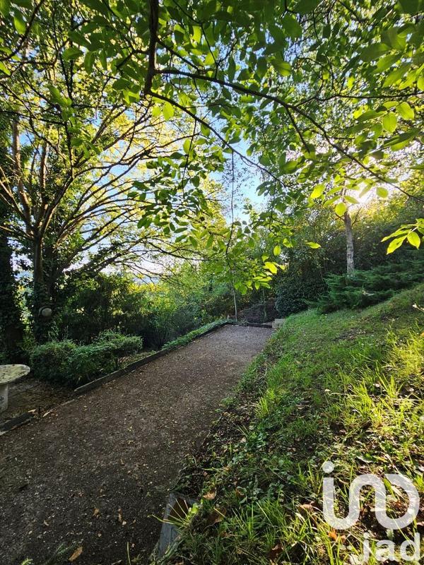 Maison - 122 m² - 5 pièces