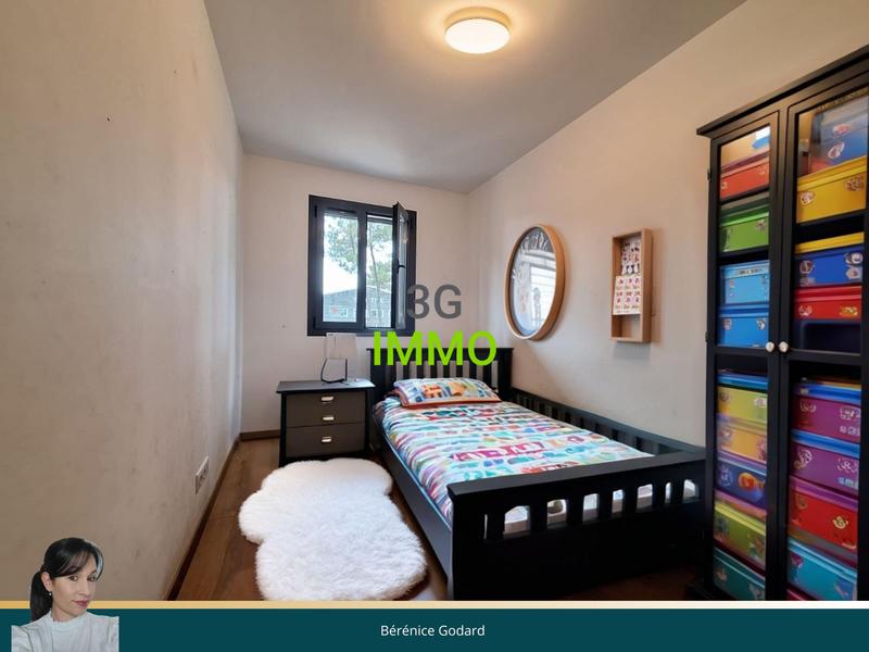 Maison - 202 m² - 5 pièces