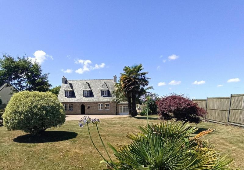 Maison - 150 m² - 7 pièces